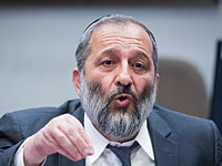 Арье Дери готовит поправку, делающую возможной насильственную депортацию