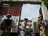 На западе Каира уничтожены девять террористов