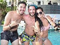 Траур не для всех: в Мексике отметили юбилей отеля. Фоторепортаж
