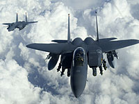 СМИ: самолеты коалиции нанесли удары по позициям армии Асада и