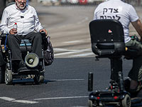 Из-за демонстрации инвалидов шоссе №4 перекрыто в районе перекрестка Вулкан