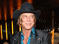 Актер, секс-символ, боксер. Микки Рурку – 65. Фотогалерея