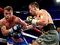 Супербой в Лас-Вегасе. Головкин сохранил титутла. Поединок с Канело завершился вничью