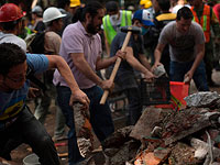 Девочка Фрида, выжившая под развалинами школы в Мехико, оказалась мистификацией