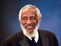 Умер Дик Грегори - один из первых чернокожих комиков
