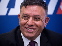 Ави Габай требует предоставить ему право бронировать места в предвыборном списке