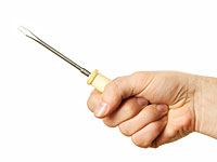 Вечеринка свингеров закончилась вооруженным нападением: ревнивая жена задержана