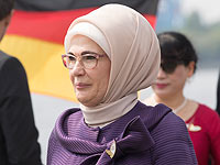 Жена Эрдогана выступила против кесарева сечения