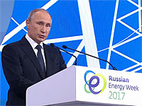 Путин на пленарном заседании рассказал анекдот про израильскую армию