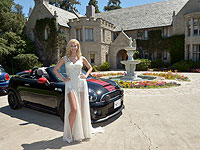 Знаменитый особняк Playboy после смерти Хью Хефнера совмещают с соседним домом