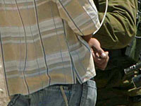 Военнослужащие задержали шестерых поселенцев при эвакуации временного строения в Самарии