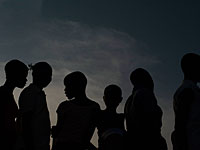 Жительницу Конго публично изнасиловали и обезглавили, а затем выпили ее кровь 