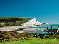 Девушка погибла, фотографируясь на краю обрыва