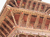 Режиссер-документалист погиб в Индии, пытаясь сделать селфи в древнем храме