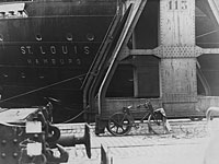 Канада намерена извиниться перед евреями за то, что не приняла 