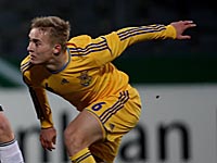 Гол пяткой бывшего защитника 