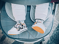 В Киеве злоумышленник похитил двухмесячного младенца из коляски