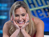 Израильская топ-модель Бар Рафаэли стала матерью во второй раз