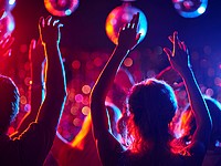 Студента Нижегородской академии МВД отчислили за прилюдный секс в ночном клубе