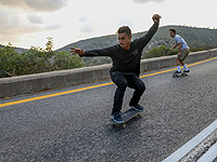 Йом Кипур в Израиле: на улицы вышли велосипедисты и скейтбордисты