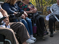 Борцы за права инвалидов перекрыли подъезд к зданию Кнессета