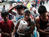 Белый дом приостанавливает прием беженцев из 11 стран