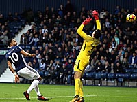 Венгер побеждает в юбилейном матче.