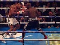 Первый бой после победы над Кличко: Энтони Джошуа нокаутировал Карлоса Такама. Но есть сомневающиеся