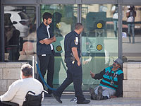 Борцы за права инвалидов перекрыли вход в министерство главы правительства в Иерусалиме