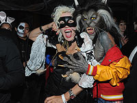 Хэллоуин 2017: оборотень Хайди Клум, Трамп и клоуны