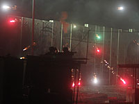 В армейском автомобиле взорвалась шоковая граната, ранены два офицера