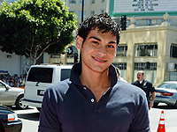 В Лос-Анджелесе покончил с собой 34-летний актер Бред Буфанда, звезда сериалов