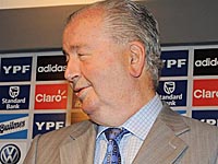 Вице-президент ФИФА получил взятку в один миллион долларов за голос в пользу Катара