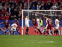 Проигрывая 0:3, 