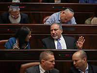 40 парламентариев обратились к президенту с просьбой об амнистии Эльора Азарии