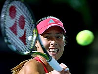 Одна из самых красивых теннисисток мира и бывший капитан