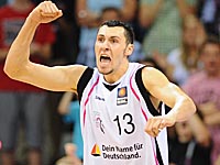 Тони Гаффни вернулся из Японии в Израиль