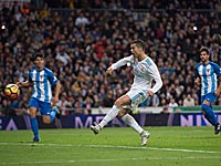 Криштиану Роналду не реализовал пенальти и забил победный гол