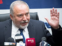 Либерман пообещал не допустить закрытия 