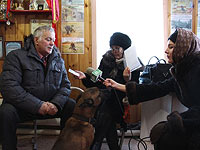 Две собаки, клонированные в Корее, приступили к охране заключенных в Якутии    