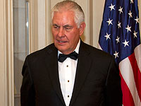 Тиллерсон опровергает слухи о своей отставке: 