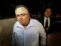 Допрос главы парламентской коалиции Давида Битана продолжался 13 часов