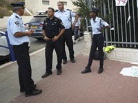 80-летний мужчина задержан по подозрению в ограблении