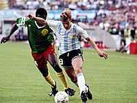 Умер защитник сборной Камеруна Непомнящего, автор одного из 