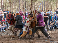 Деревня викингов в лесу Бен Шемен. Фоторепортаж