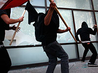 Анархисты атаковали посольство Израиля в Афинах: они мстят за палестинцев