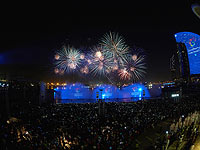 Новогоднее лазерное шоу в Дубае увидят и в лагерях для иностранных рабочих