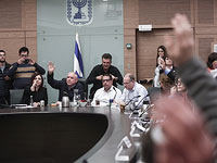 Комиссия по внутренним делам утвердила 