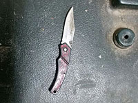 Возле Пещеры Праотцев у арабки, пришедшей с маленьким сыном, был обнаружен нож