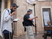 В 310 квартирах 